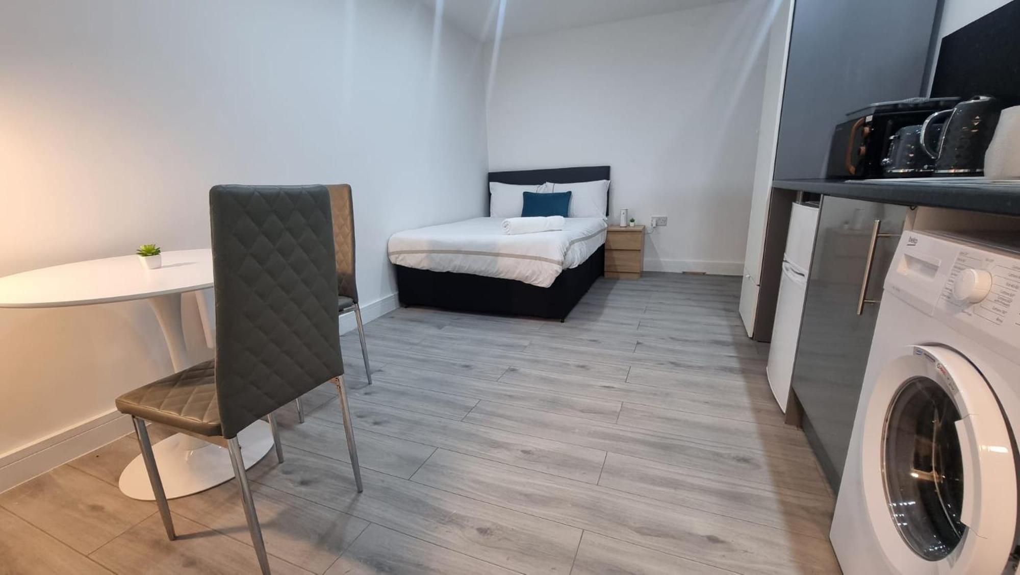 Brand New Collection Of Studios Close To Tube Station لندن المظهر الخارجي الصورة